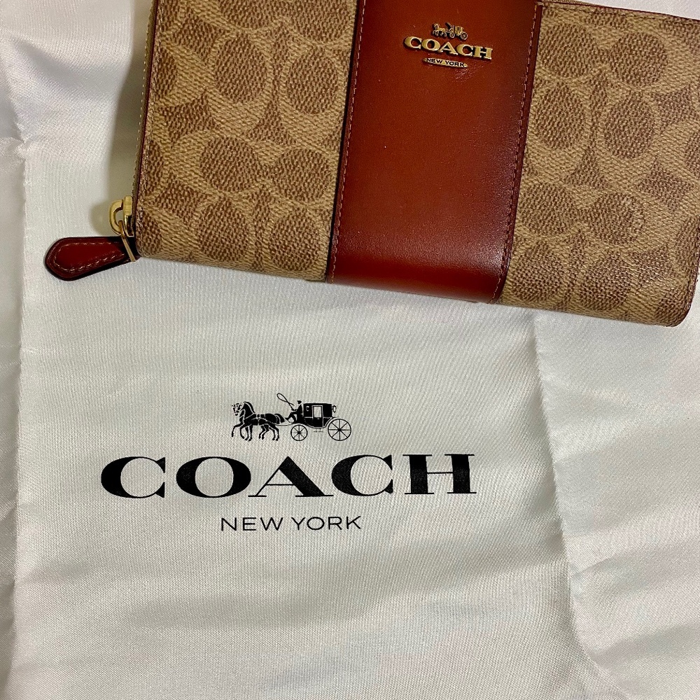 Coach wallet
